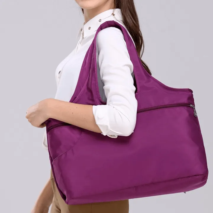 Chic Voyager Shoulder Bag - Versatile Everyday Companion