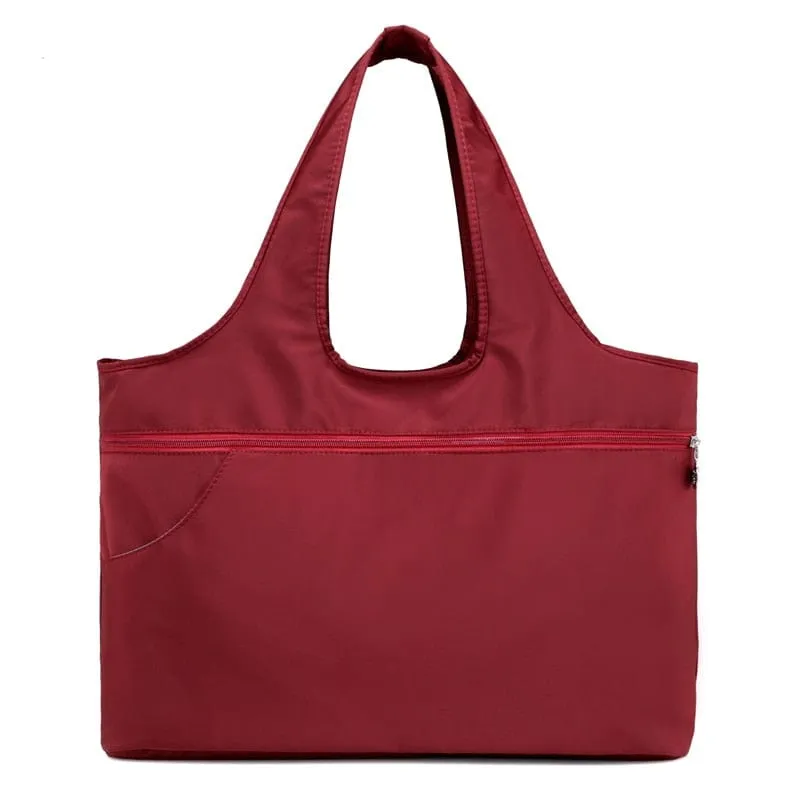 Chic Voyager Shoulder Bag - Versatile Everyday Companion