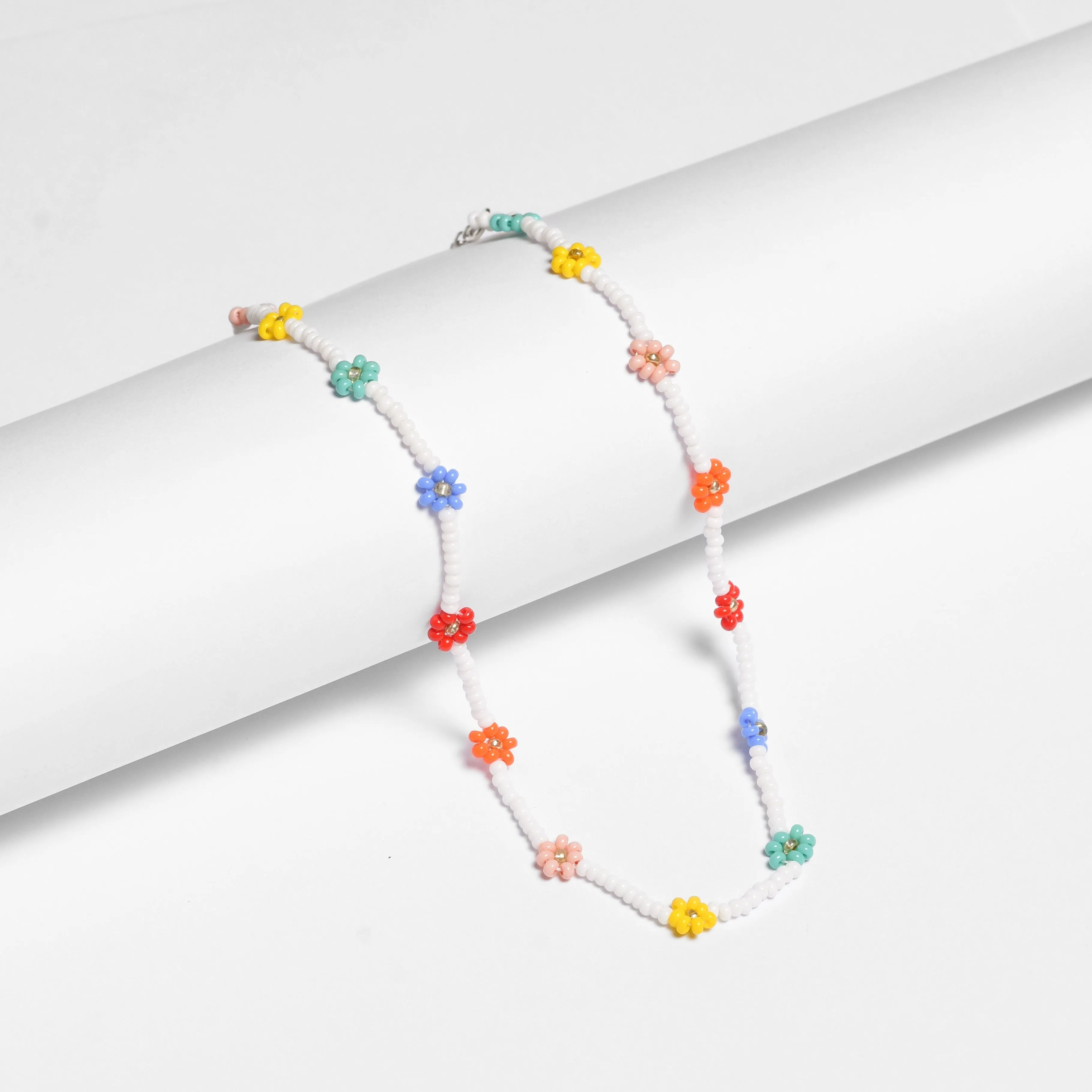 Daisy Seed Bead Choker - Guatemala