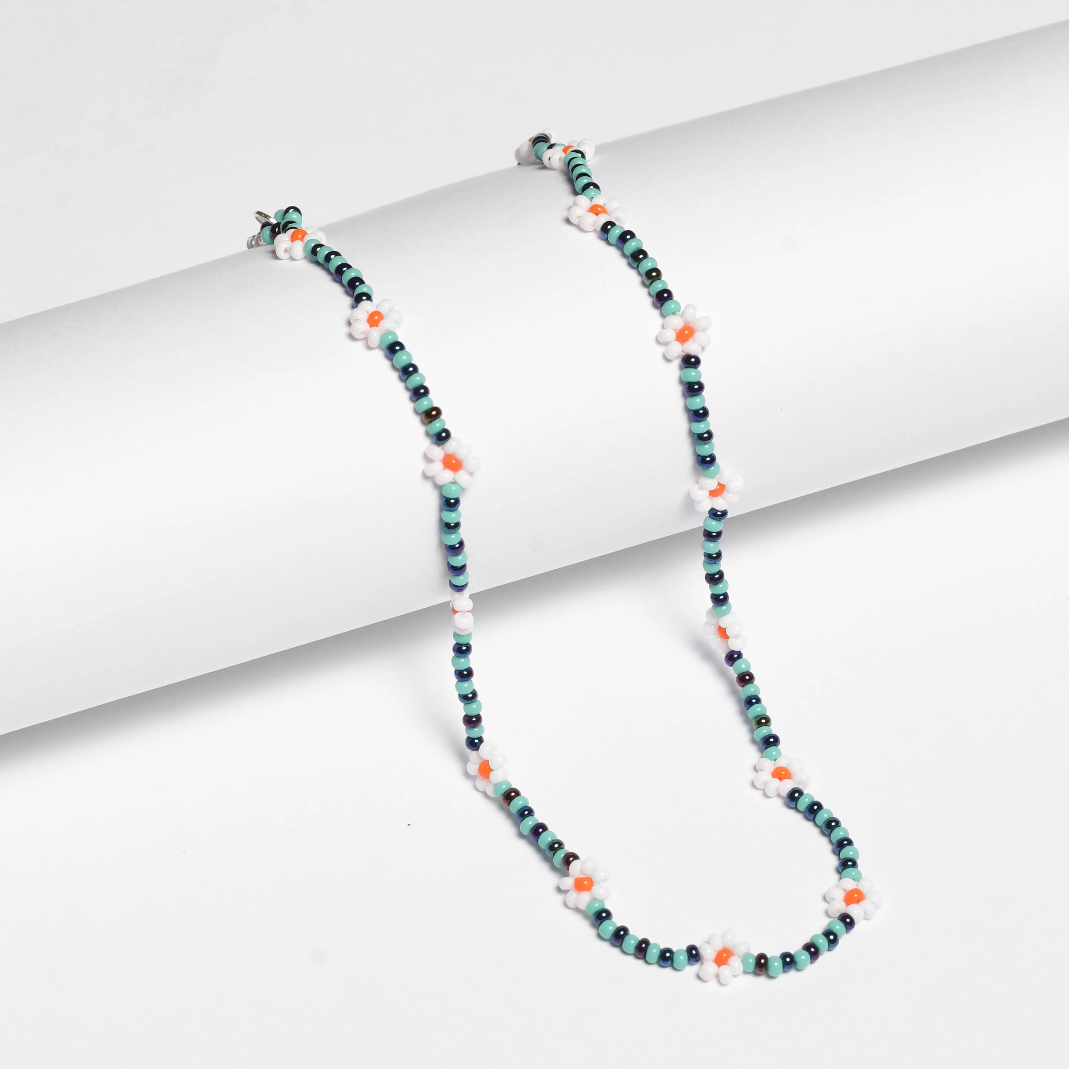 Daisy Seed Bead Choker - Guatemala