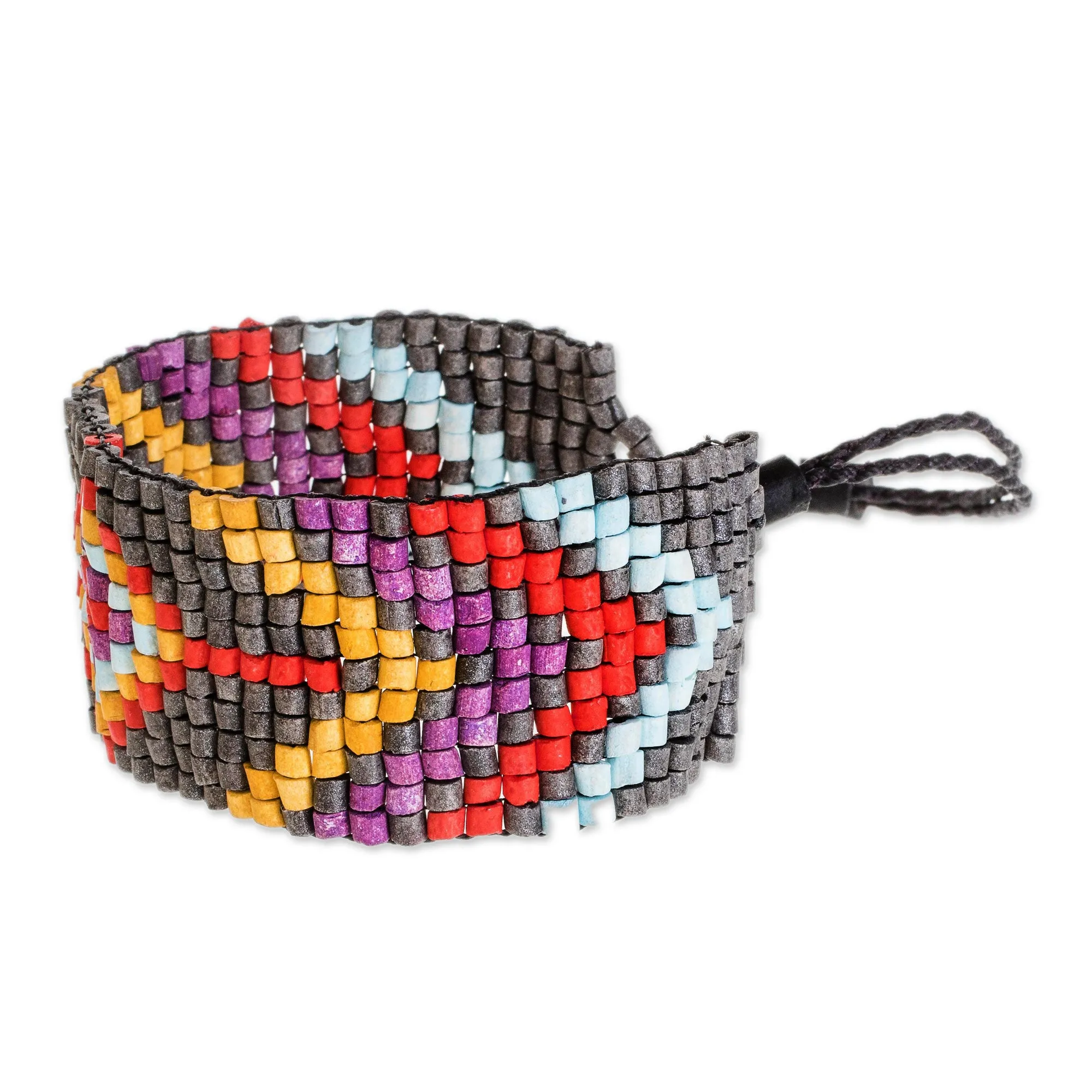 Sweet Moments Diamond Motif Ceramic Beaded Wristband Bracelet