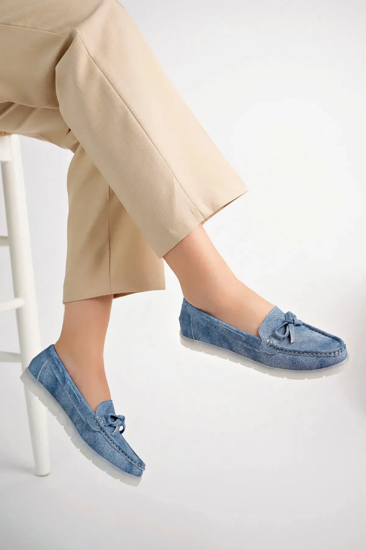 Women's Comfortable Silicone Sole Casual Loafer