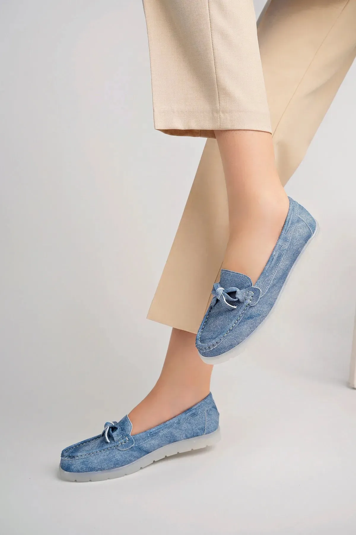 Women's Comfortable Silicone Sole Casual Loafer